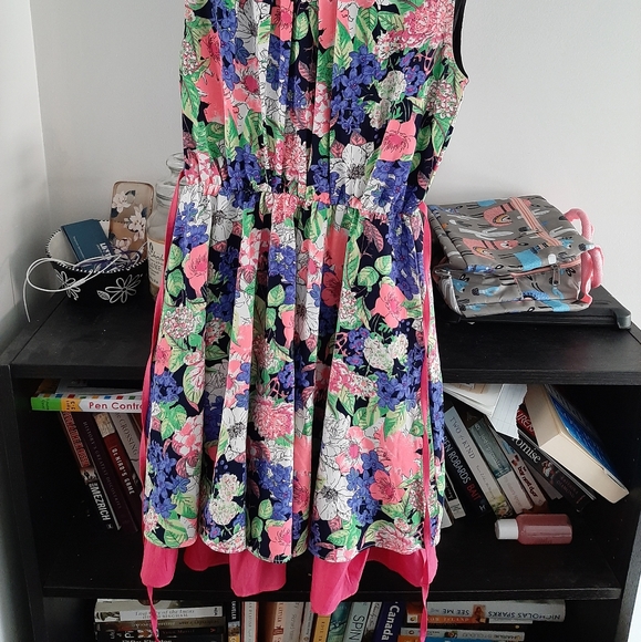 GORGEOUS colours from uk boutique - Picture 2 of 5